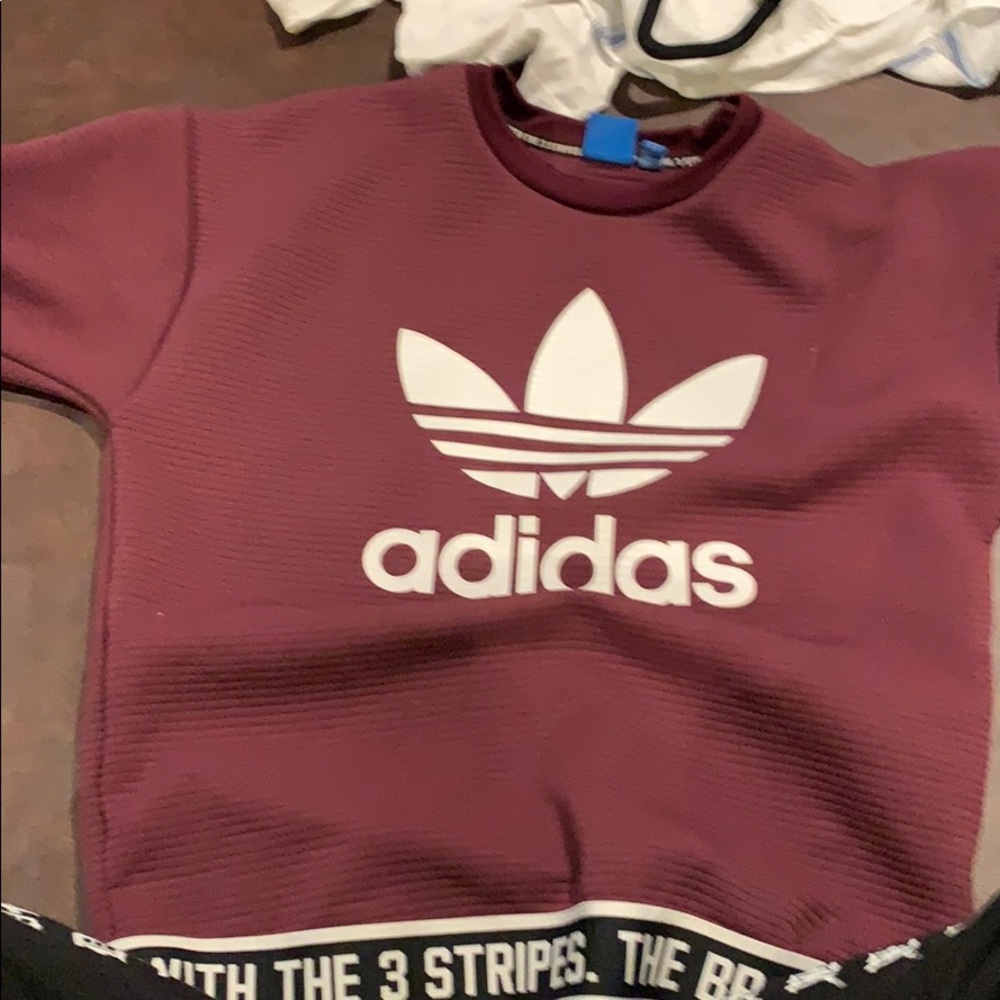 Adidas maroon crew neck